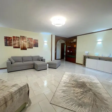 Tinhouse Lecce