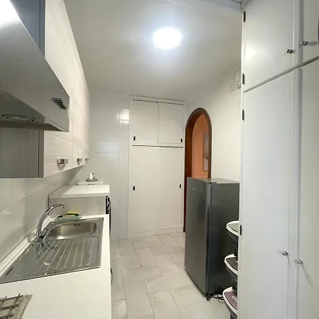 Apartment Tinhouse *